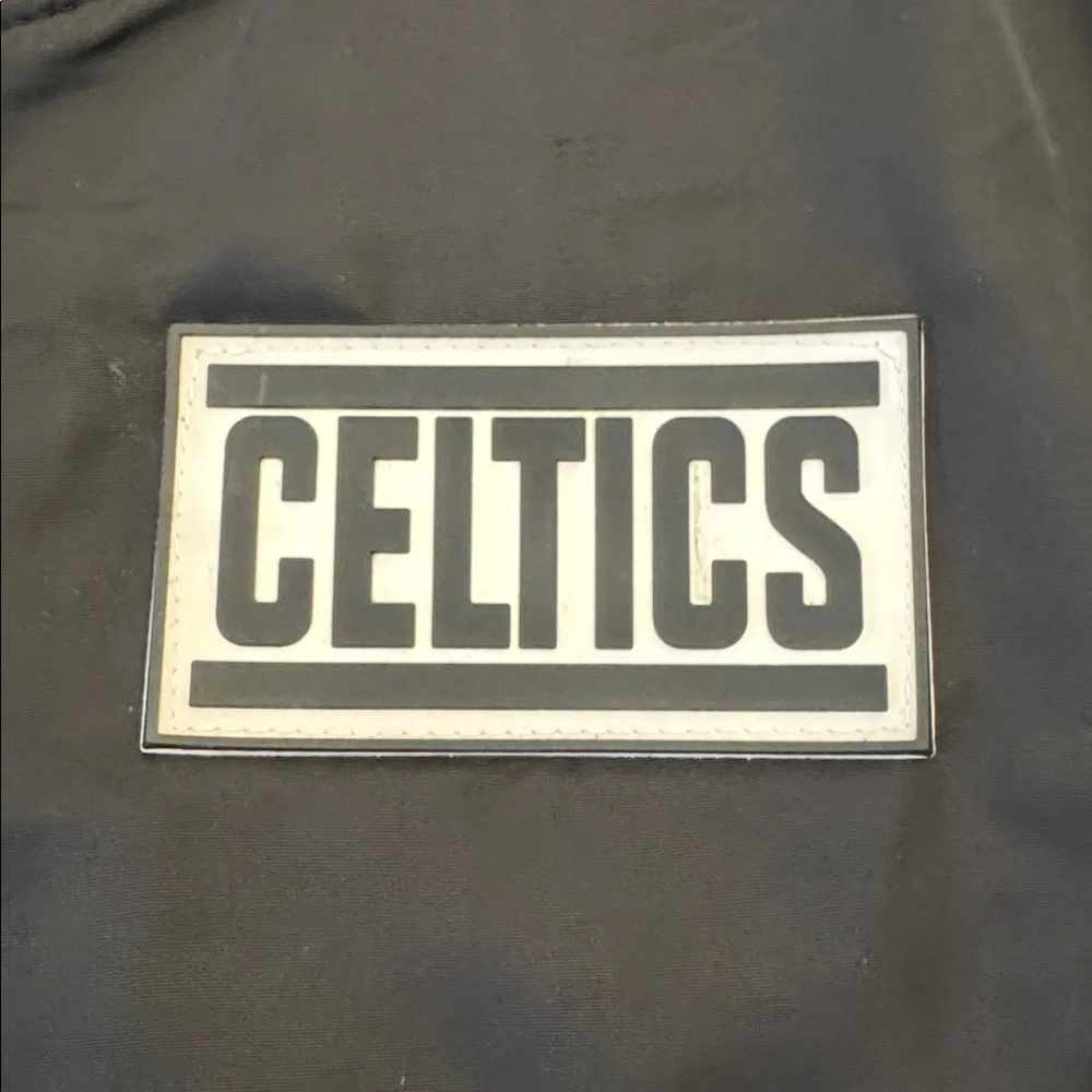 Big Kids Celtics Black Bomber Jacket, sz 14/16